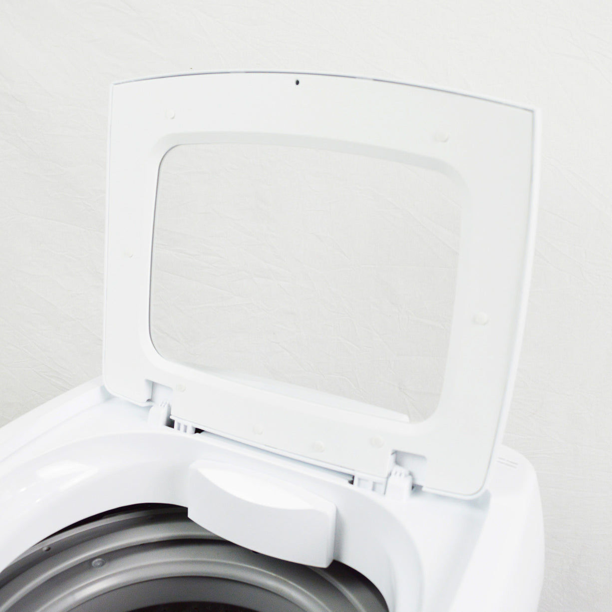 Panda 0.9cu.ft Compact Washer